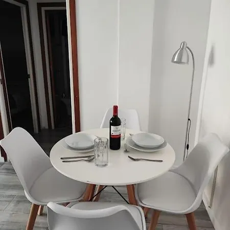 Great In Central Apartment
